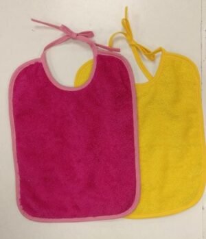 Babero grande 25x30 plastico y beta 004